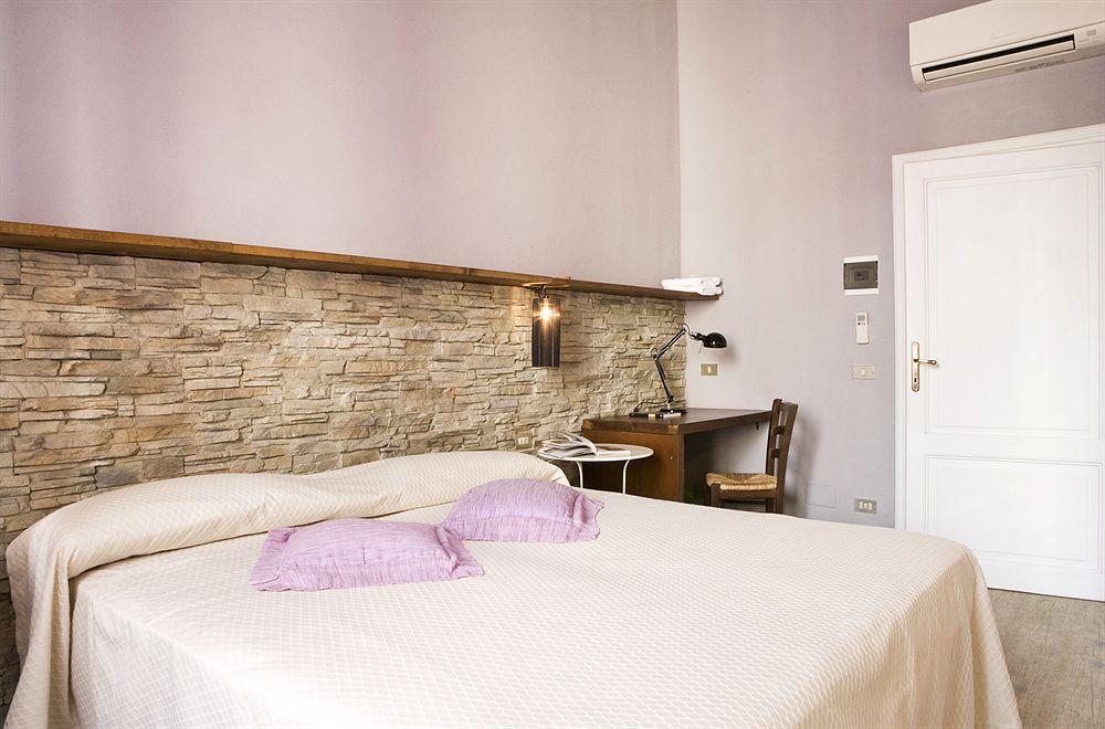 Leopoldo Bed and breakfast